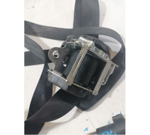 Ремень безопасности передний левый