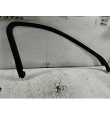 Накладка стекла рамки передняя левая