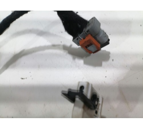 Проводка двери передней правой