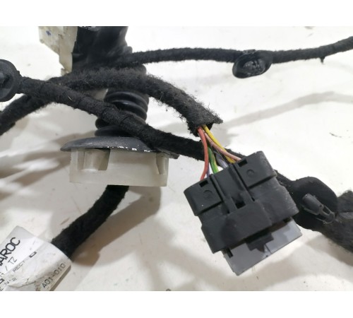 Проводка двери передней правой