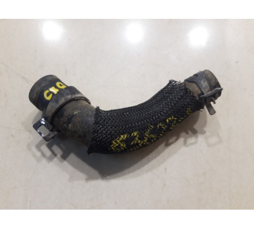 Патрубок системы охлаждения