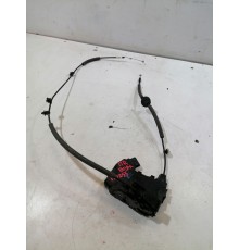 Замок двери передний правый