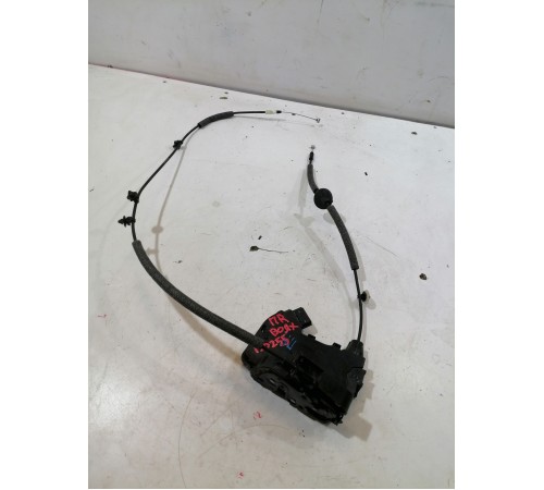 Замок двери передний правый