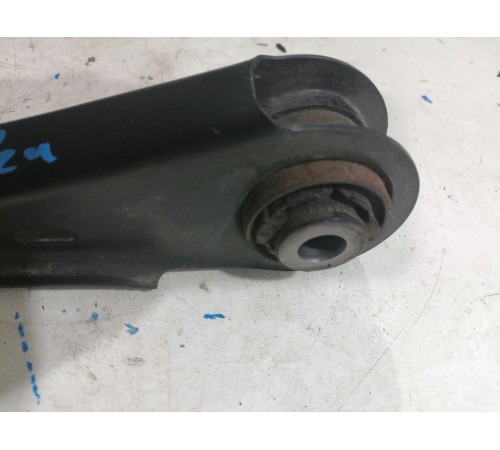 Рычаг задний продольный правый 