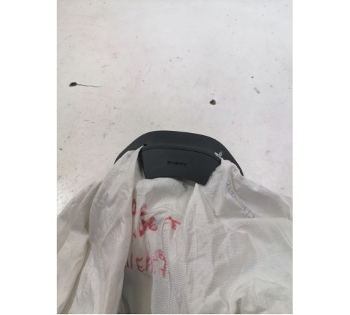 Подушка безопасности водителя