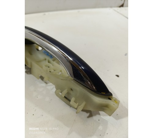 Ручка двери передняя левая