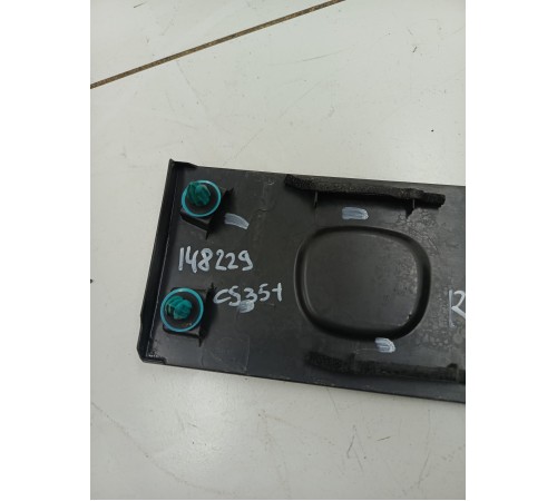 Накладка крыла задняя правая