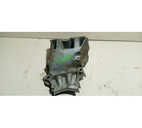 Кронштейн опоры двигателя