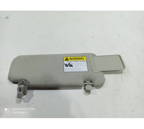 Козырёк левый