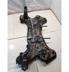 Подрамник передний