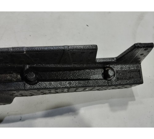 Уплотнитель (пенопласт) салона левый