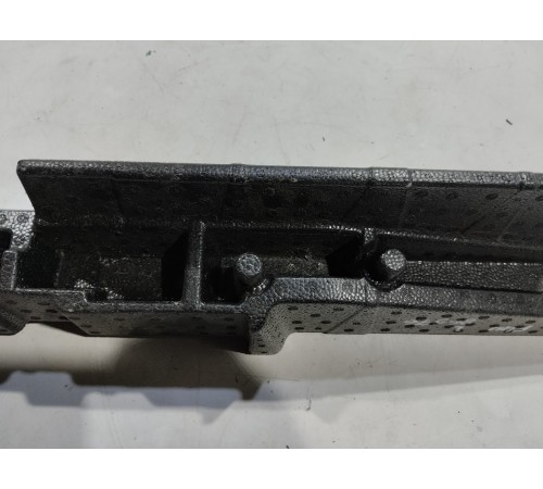 Уплотнитель (пенопласт) салона левый