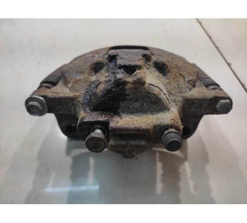 Суппорт (передний, левый)