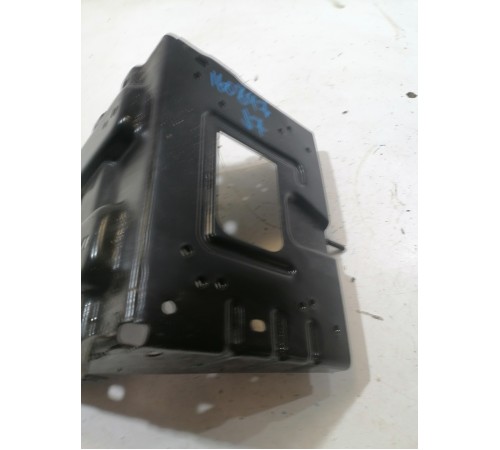 Площадка под аккумулятор 