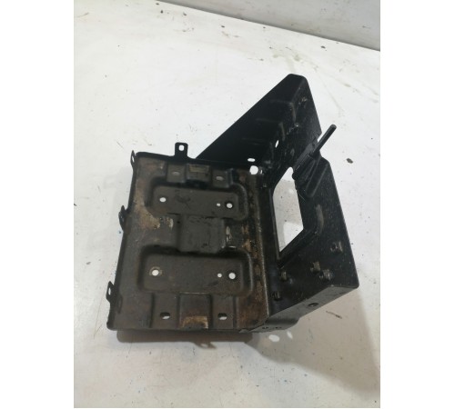 Площадка под аккумулятор 