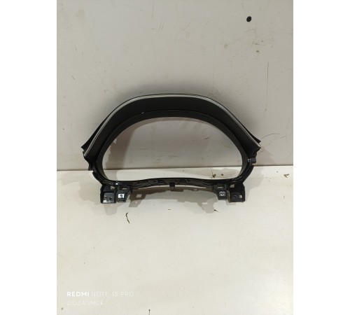 Обшивка панели приборов