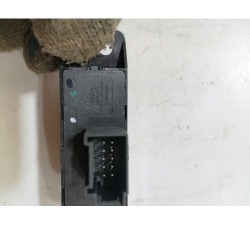 Блок кнопок подогрева сидений