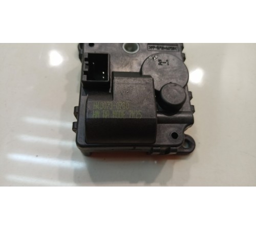 Электропривод заслонки отопителя