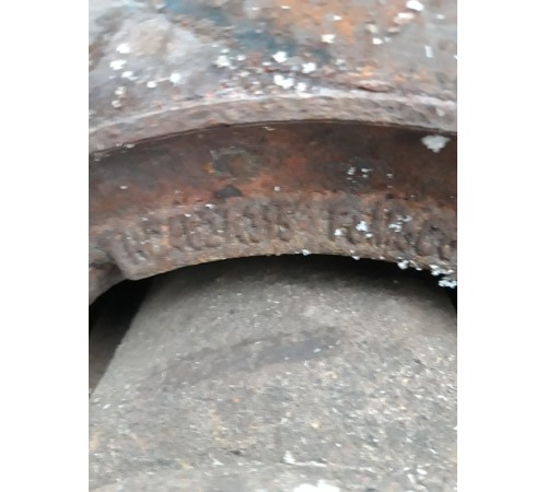 Ступица в сборе передняя правая