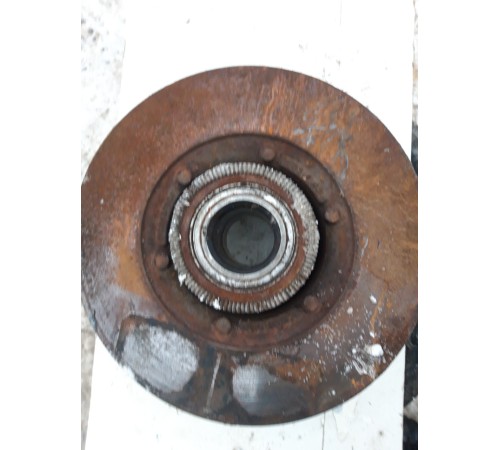 Ступица в сборе передняя правая