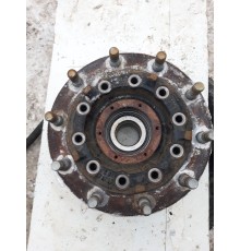 Ступица в сборе передняя правая