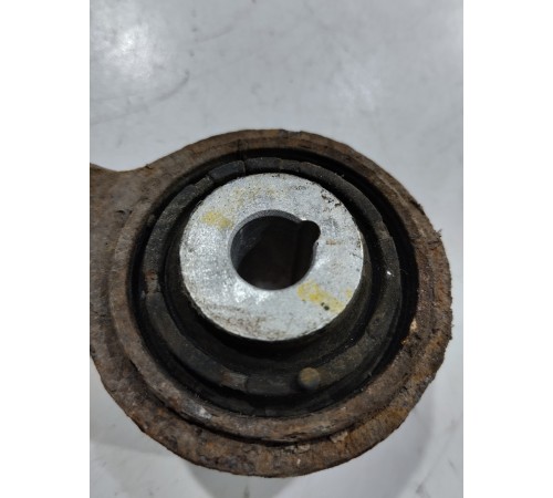 Рычаг подвески(передний левый)