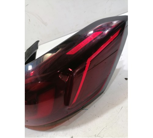 Фонарь задний правый