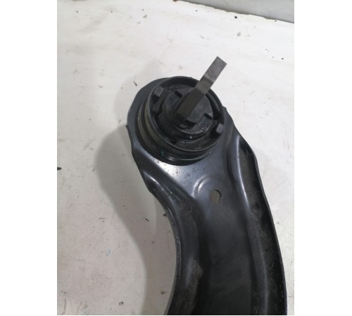 Рычаг задний продольный левый 