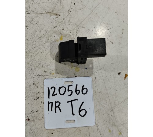 Кнопка стеклоподъёмника передняя правая