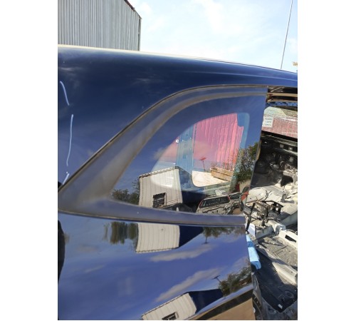 Глухое стекло заднее правое