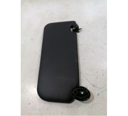 Козырек солнцезащитный левый