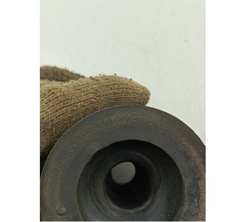 Отбойник кузова