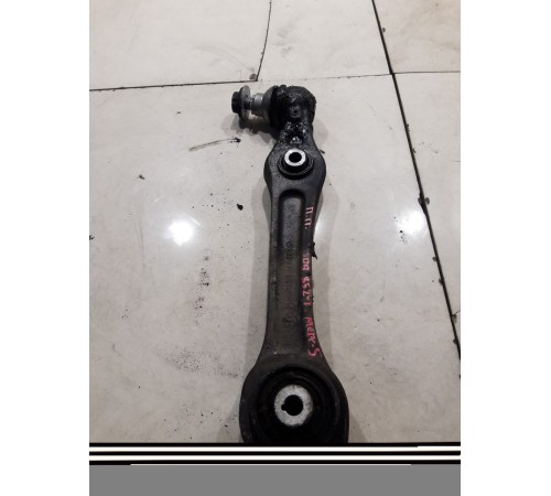 Рычаг подвески (передний правый)