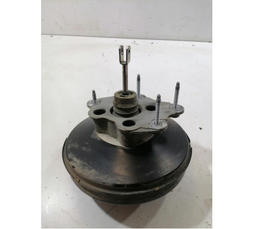 Вакуумный усилитель тормозов