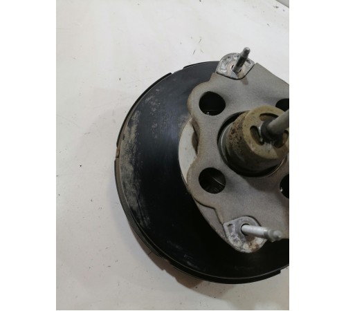 Вакуумный усилитель тормозов