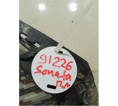 Решетка бампера передняя левая