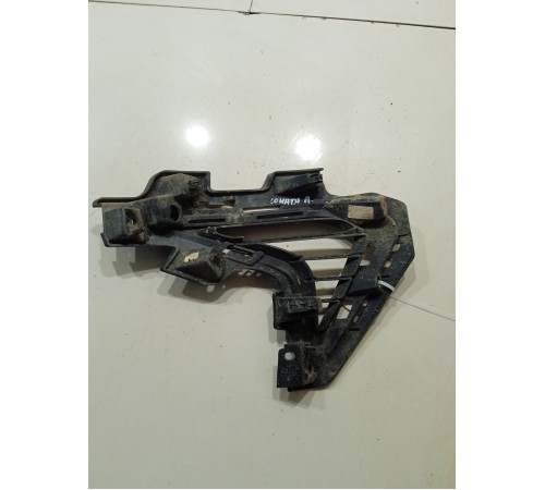 Решетка бампера передняя левая