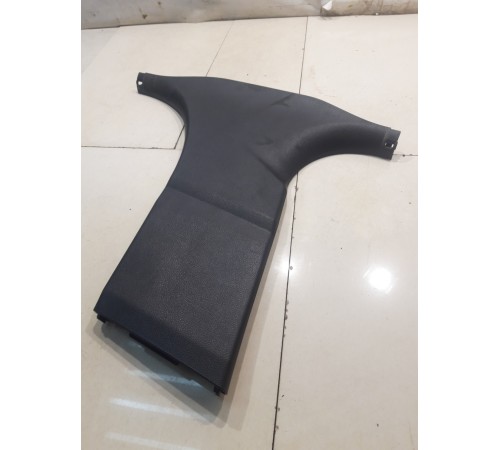 обшивка стойки центральная нижняя(левая)