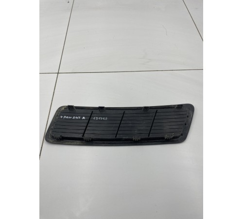 Накладка на капот