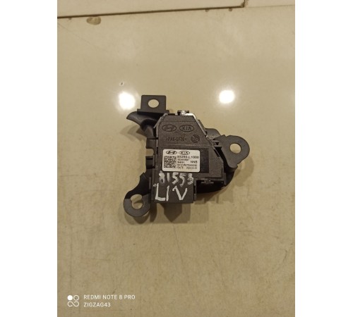 Блок кнопок памяти сиденья(передний левый)