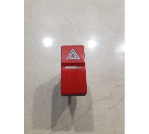 Кнопка аварийной сигнализации