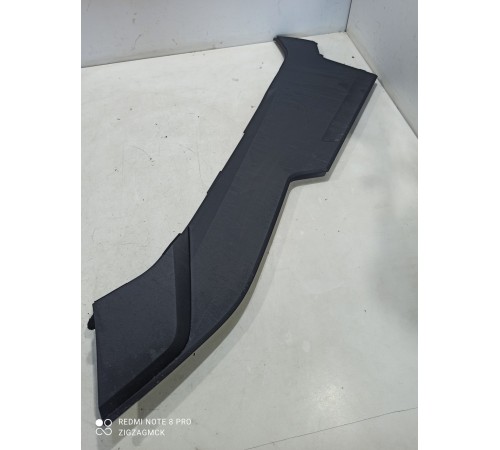 Накладка центральной консоли левая