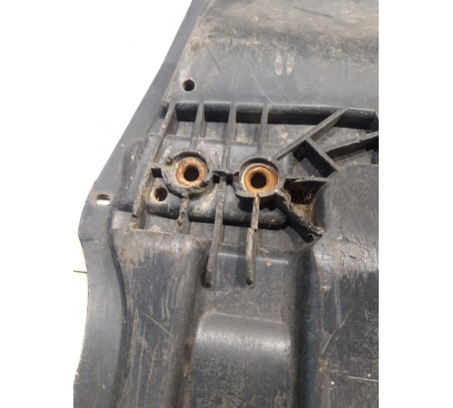 Защита (пыльник) двигателя