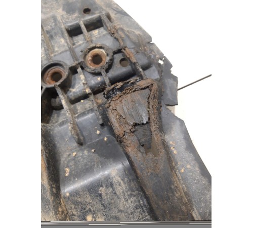 Защита (пыльник) двигателя