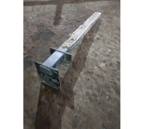 Кронштейн рамы правый