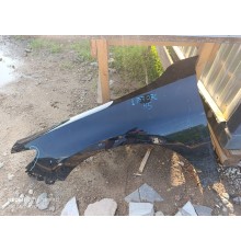 Крыло переднее левое