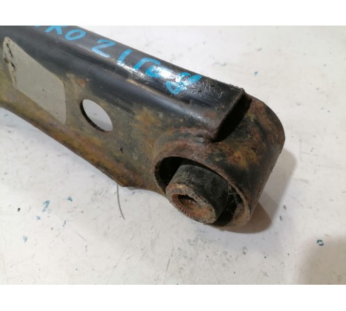 Рычаг задний правый нижний