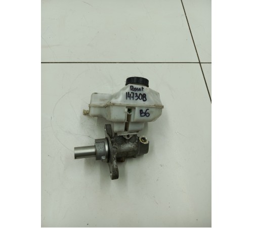 Главный тормозной цилиндр (в сборе)