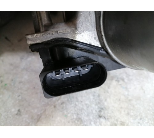 Моторчик трапеции стеклоочистителя