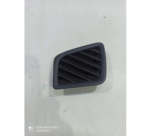 Решетка воздуховода торпедо левая